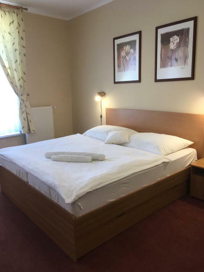 Hotel Rohac Trstená Extérieur photo