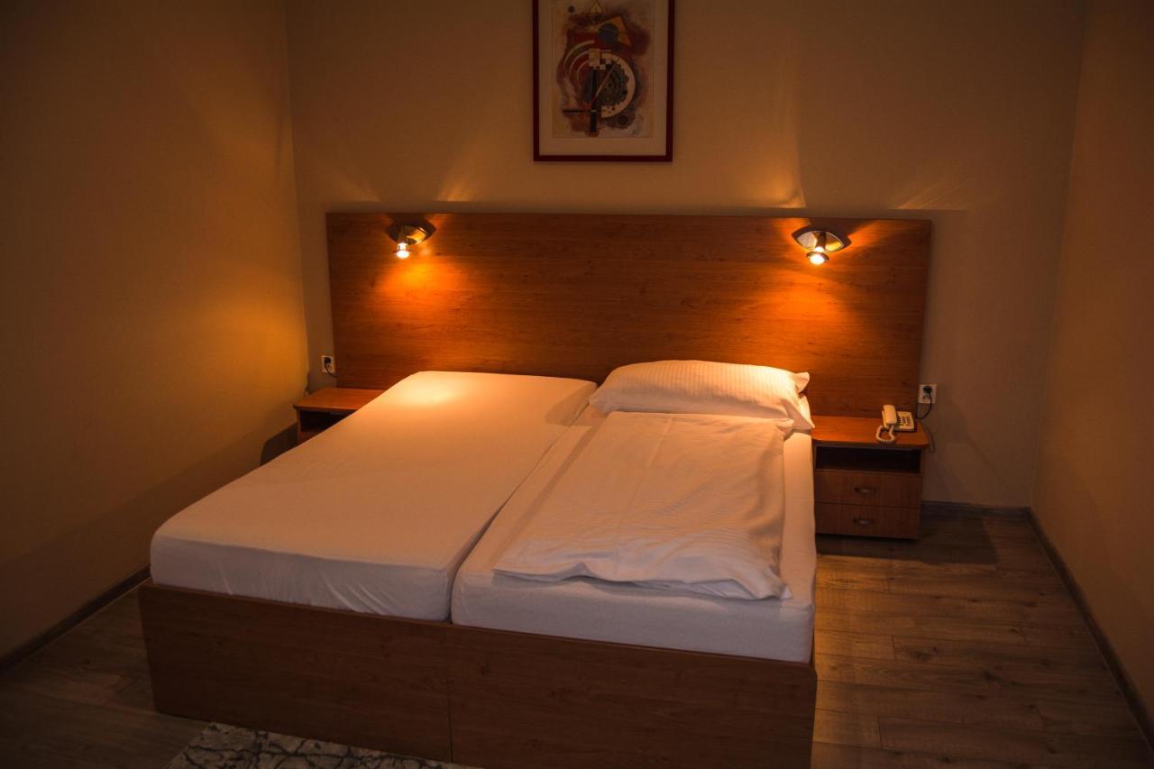 Hotel Rohac Trstená Extérieur photo